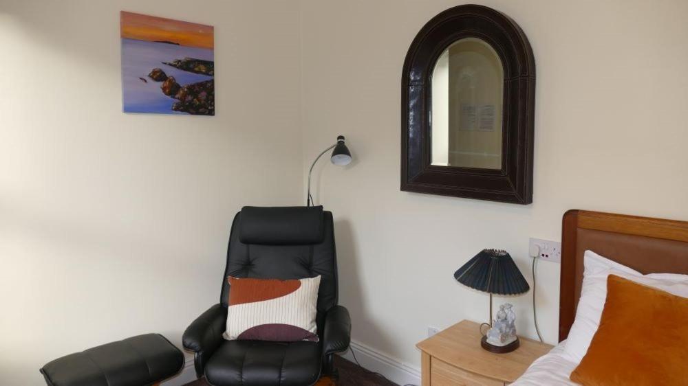 Avonmore House Guest Accommodation Йол Екстер'єр фото