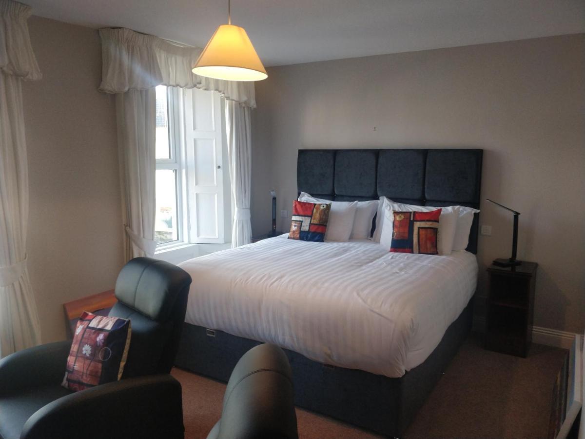 Avonmore House Guest Accommodation Йол Екстер'єр фото
