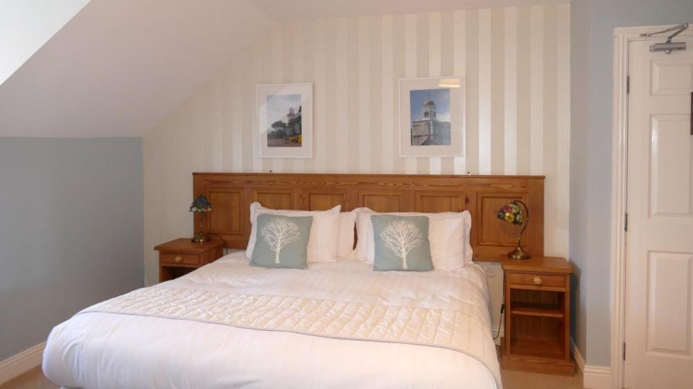 Avonmore House Guest Accommodation Йол Екстер'єр фото