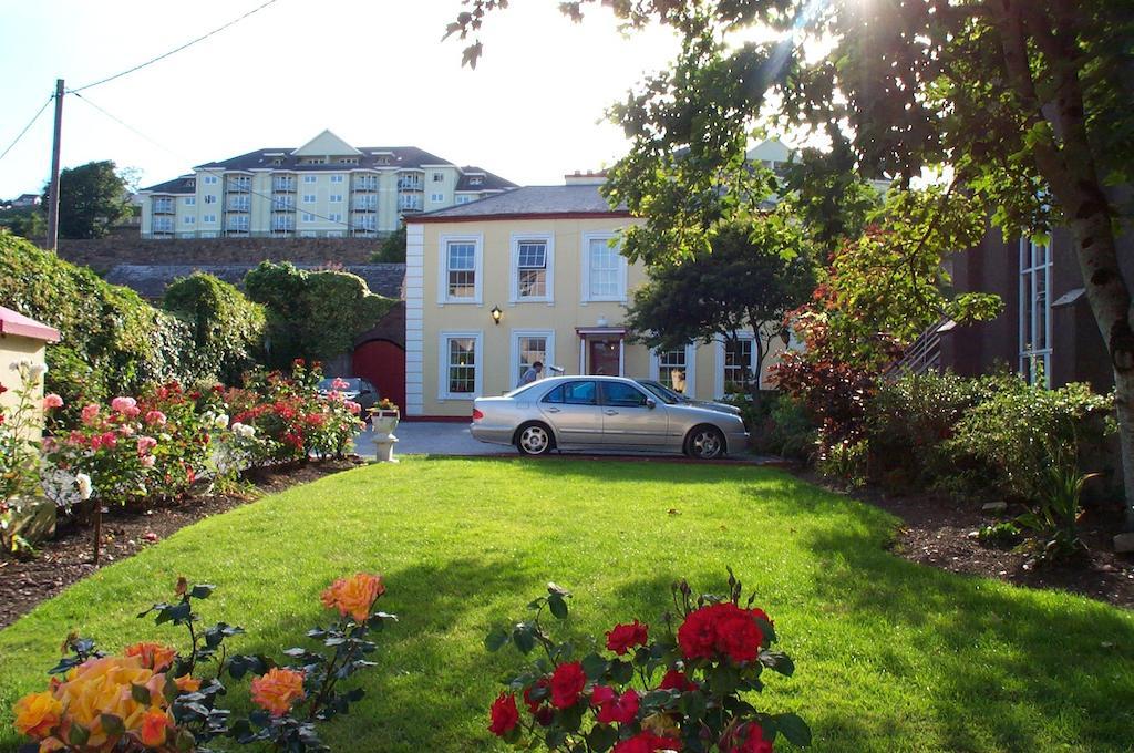 Avonmore House Guest Accommodation Йол Екстер'єр фото